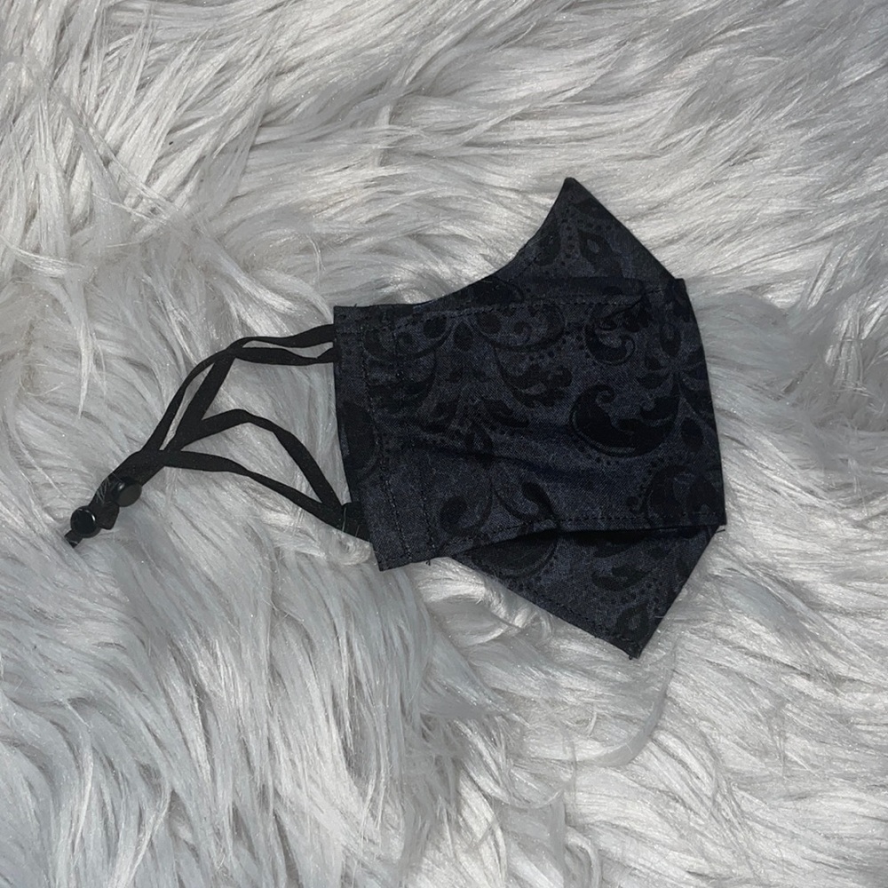 Black Majesty Adult Face mask
